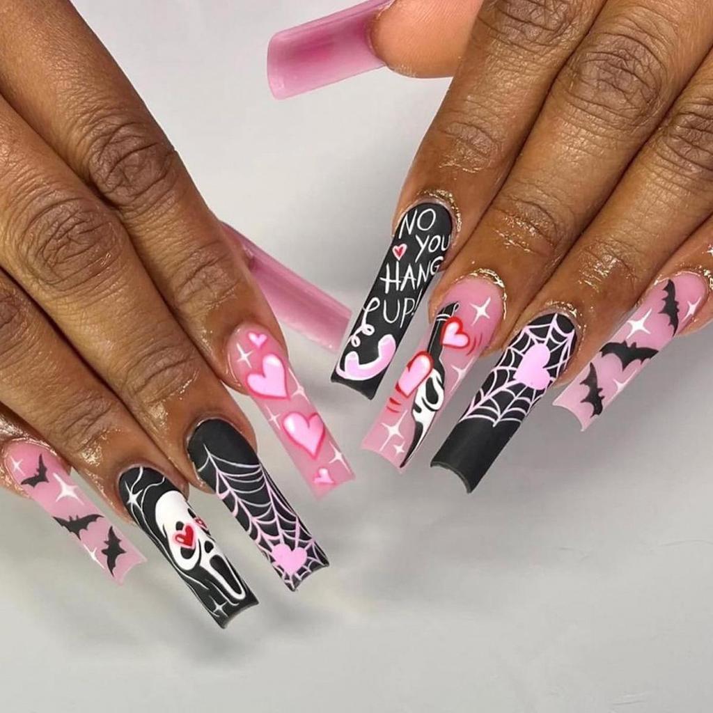 Halloween Long Stiletto False Nails - Heart & Bat Design for a Festive Atmosphere