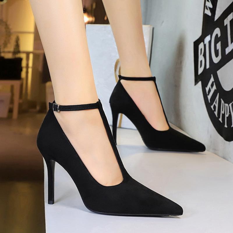 

Модные французские туфли-лодочки класса люкс с острым носком на тонком каблуке, с глубоким вырезом, замшевые, с Т-образными ремешками-пряжками, ультравысокий каблук, женские туфли 35