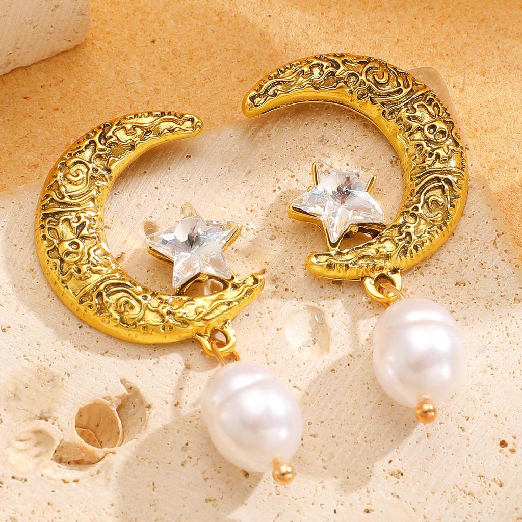 Retro Elegant Rhinestone Star Moon Pearl Earrings for Women