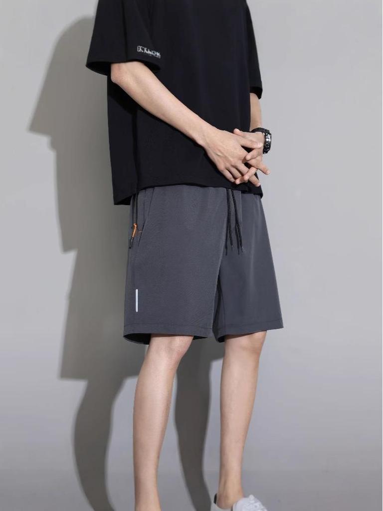 Men's Lightweight Ice Silk Casual Shorts - Trendy Loose-Fit Beach & Sports Pants