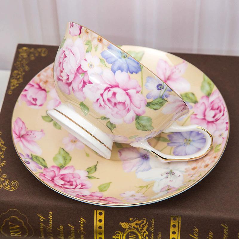 Tea Cup and Saucers Floral Tea Cups with Gold Trim Porcelain Bone China Teacup Coffee Cappuccino Espresso Latte Mugs for Party