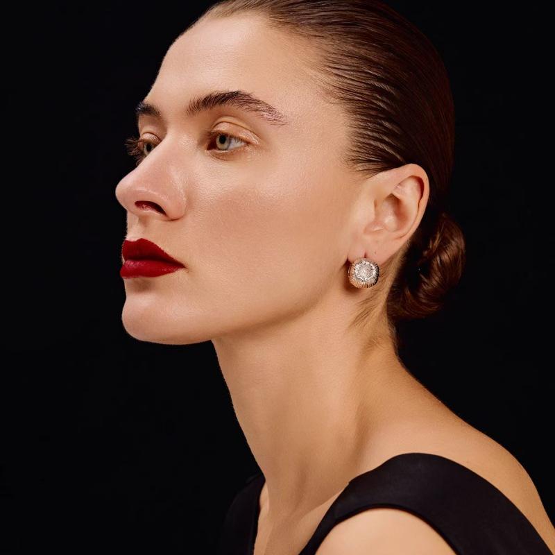 Mini Brushed Fireworks Bloom Ear Cuffs - Autumn & Winter Retro High-End Earrings for Women.