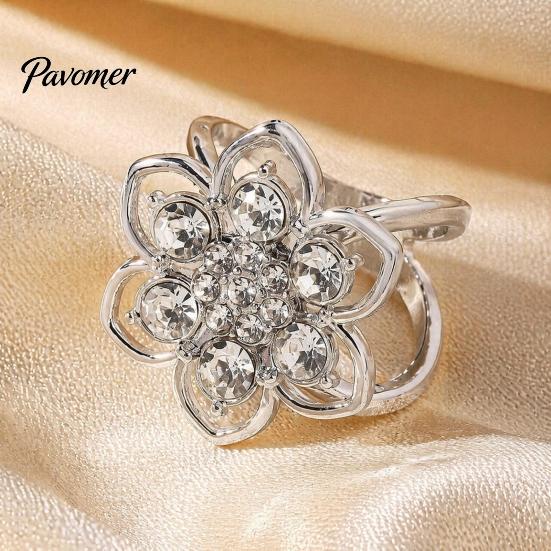 Electroplated Scarf Accessory Rhinestone Flower Ring, Six Petal Clip Fashion Jewelry Sparkling Holder for Women Shirts Silk Scarves Shawls Smooth