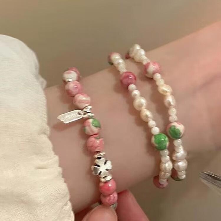 Trendy Pearl & Bead Bracelet: High-End Retro Design, Versatile for Women & Couples