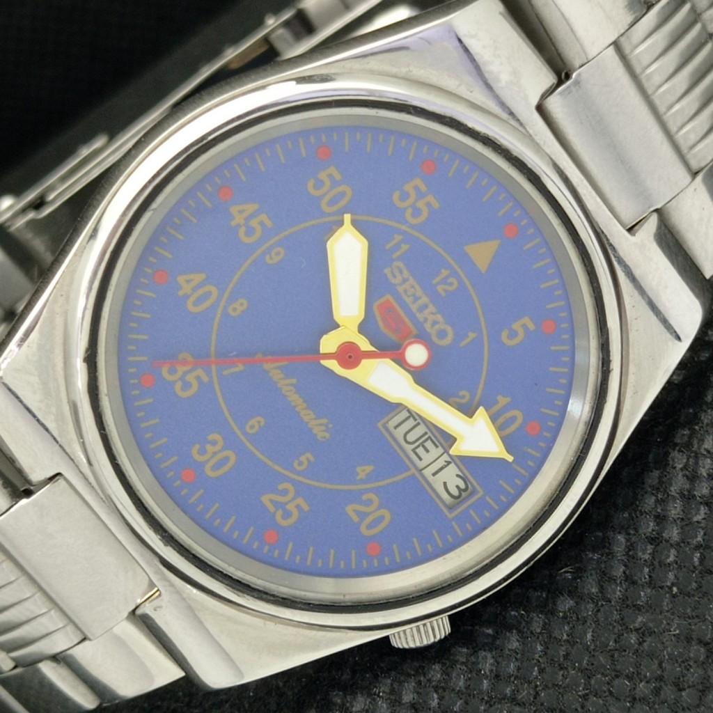 

USED VINTAGE SEIKO 5 AUTOMATIC 7009A JAPAN MENS D/D BLUE WATCH 594a-a311747-2 SKU594a-a311747