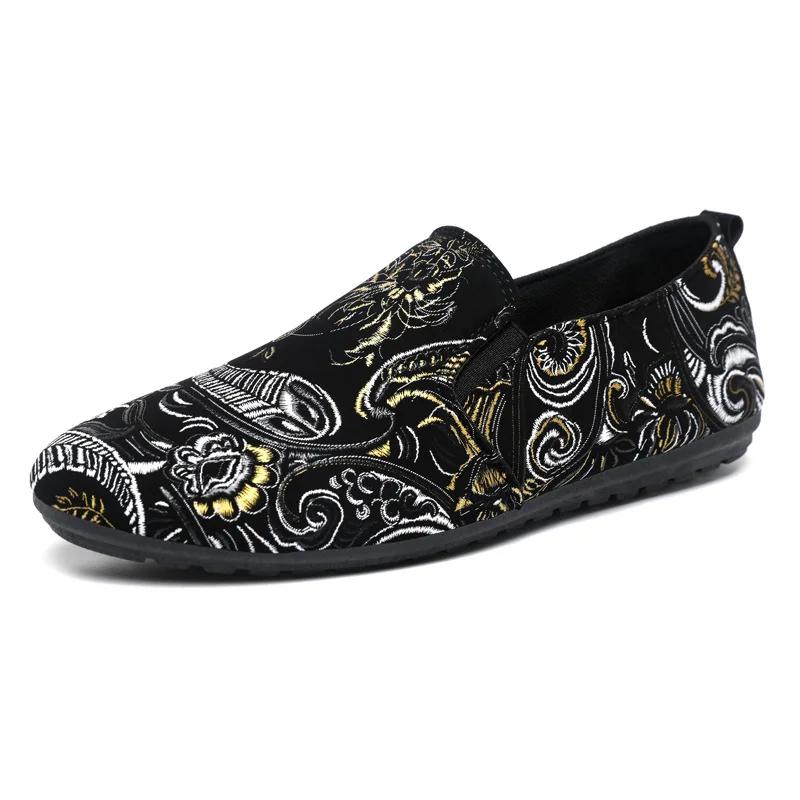 Fashion Men's Popular Bean Shoes One Foot Lazy Shoes Versatile Breathable Casual Driving Cloth Shoes Street Style Flower Patterns 2025