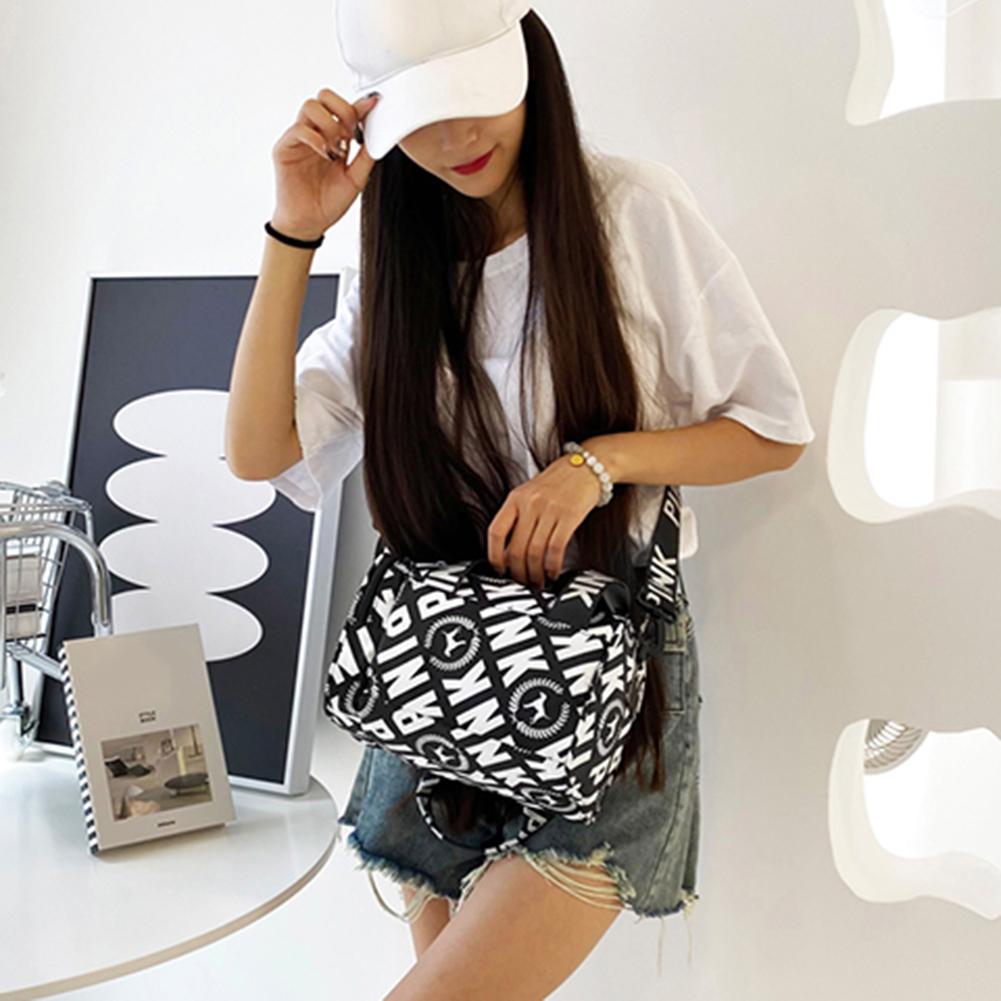 Women Fitness Bag Large Capacity Small Fitness Training Bag Multifunctional Wear-resistant Adjustable Strap for Travel Swimming