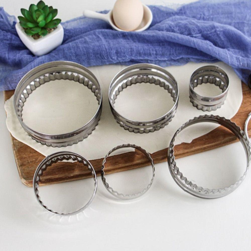6Pcs Hand Press Type Wavy Hem Biscuit Cutter Stainless Steel Dumplings Wrappers Mold  Dough