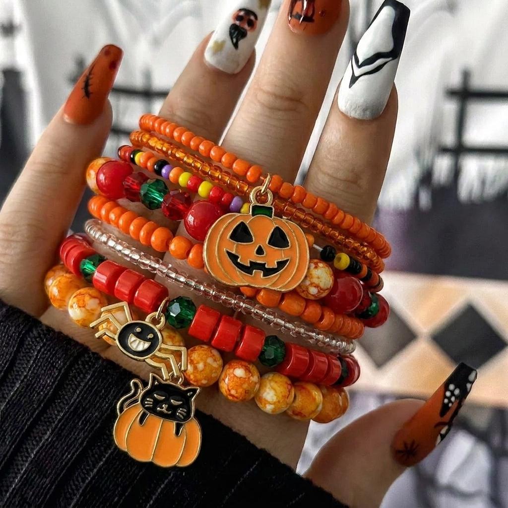 Halloween Multilayer Stretch Bracelets For Women BOO Letter Ghost Pumpkin Clay Beads Stretch Bangles Party Costume Charm Jewelry