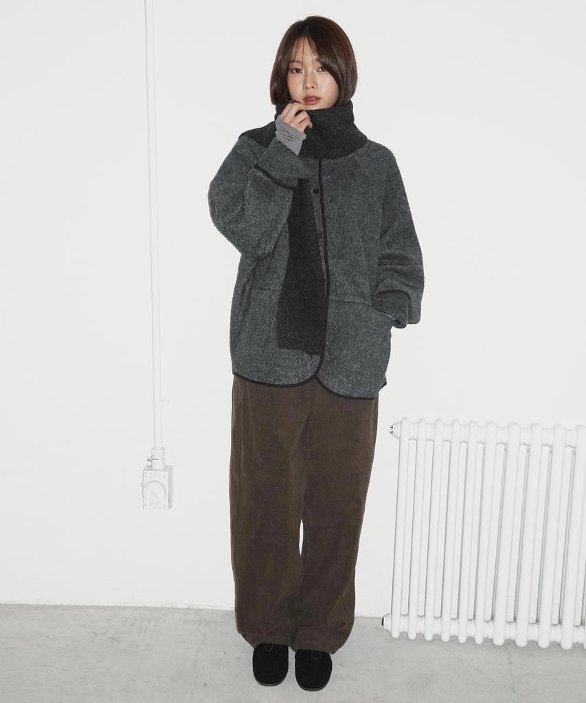 Julliapepe Curved Balloon Corduroy Pants (Brown)