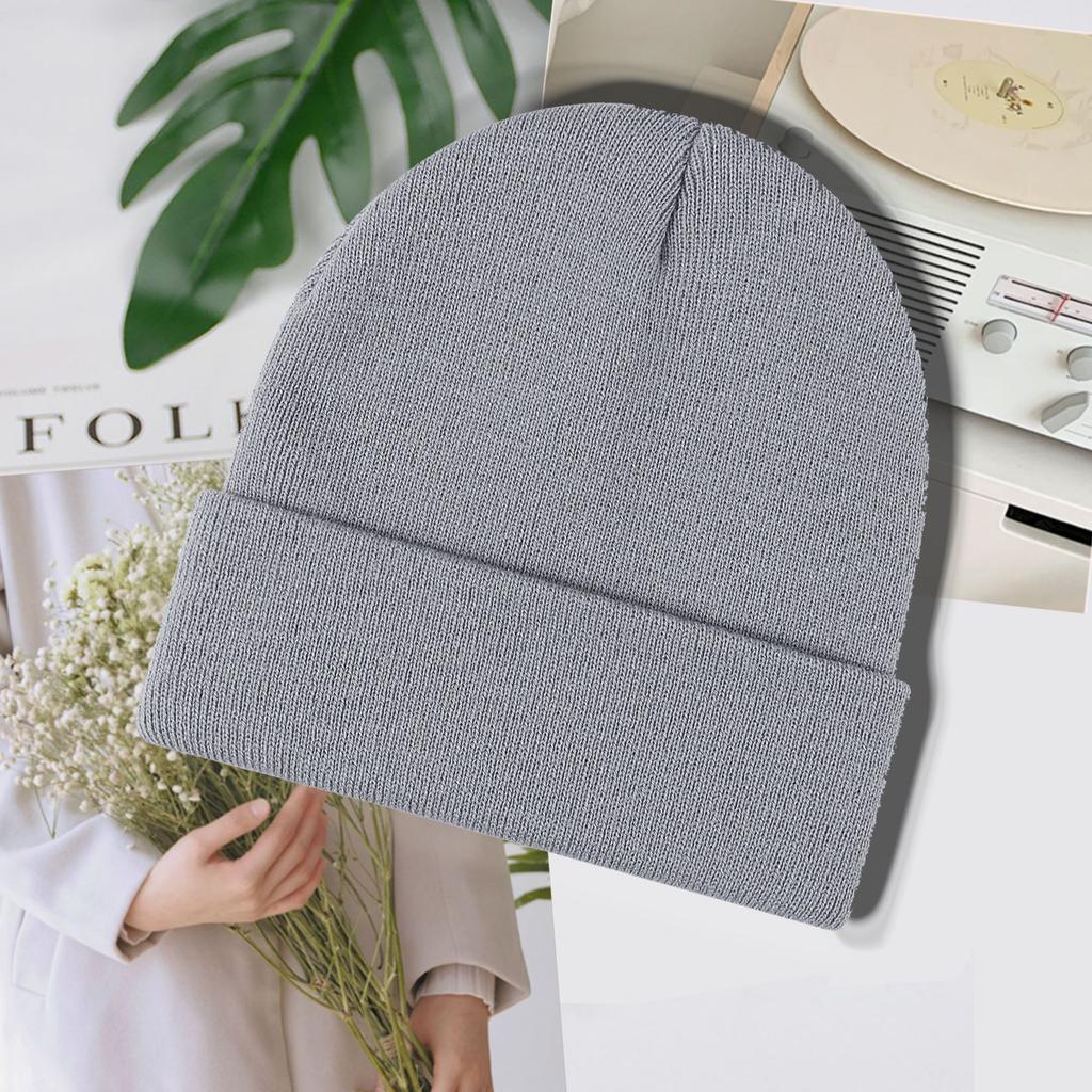 Winter Warm Skull Cap Soft Beanie Hat Thick Breathable Waterproof 100% Acrylic Watch Cap for Skiing Travel Cycling Outdoor Use