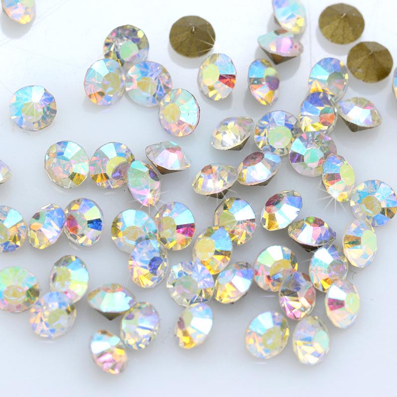 Large Round Colored Pointed Back Glass Rhinestones for DIY Phone Cases and Nail Art.