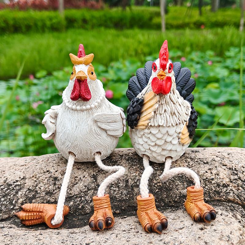 Cute Hand-crafted Hanging-rooster Ornament – Garden Décor, Landscape Decoration, and Charming Birthday Gift