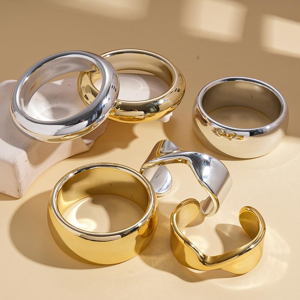 Glossy Geometric Round Twist Bracelet Fashion Ins Bracelet Jewelry