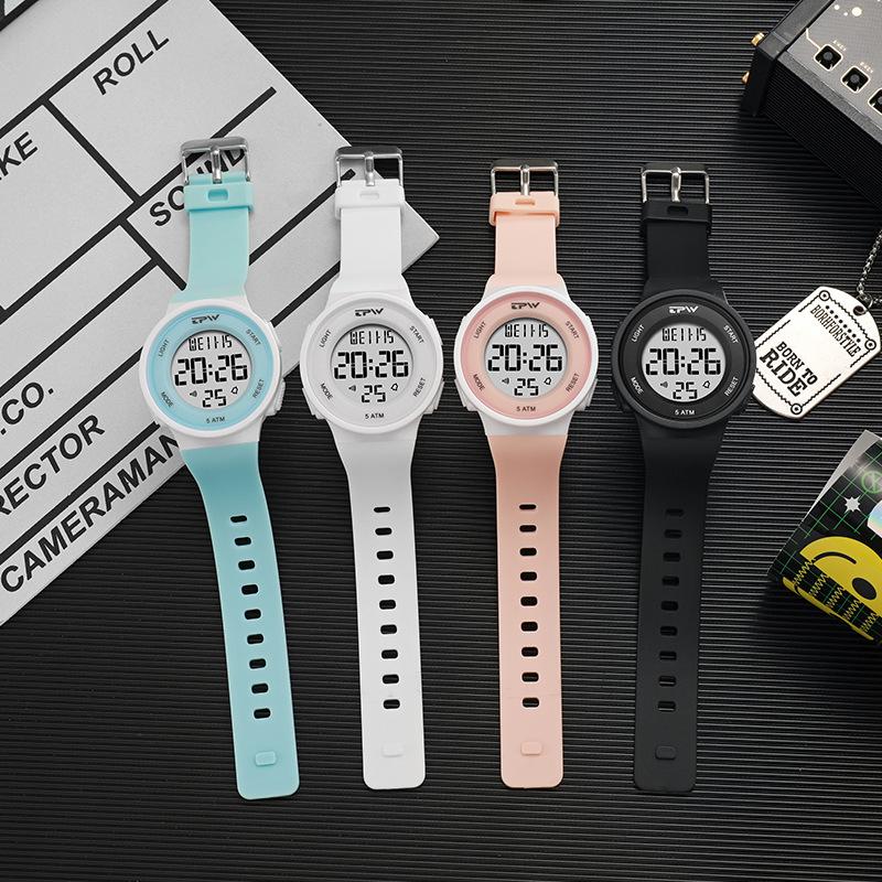 Módne outdoorové športové hodinky Pánske multifunkčné hodinky Budík Man's Clock Chronograf 5bar vodotesné digitálne hodinky
