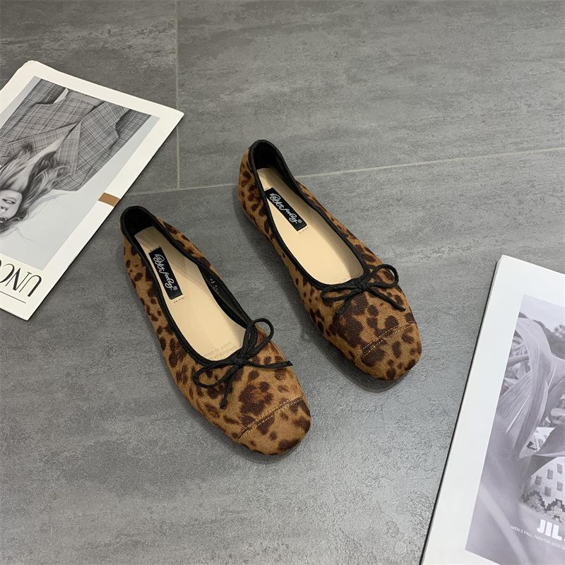 

Туфли-дуду на плоской подошве женские туфли 2025 новая весна квадратный носок бант балетки весна и осень универсальные одинарные туфли 40