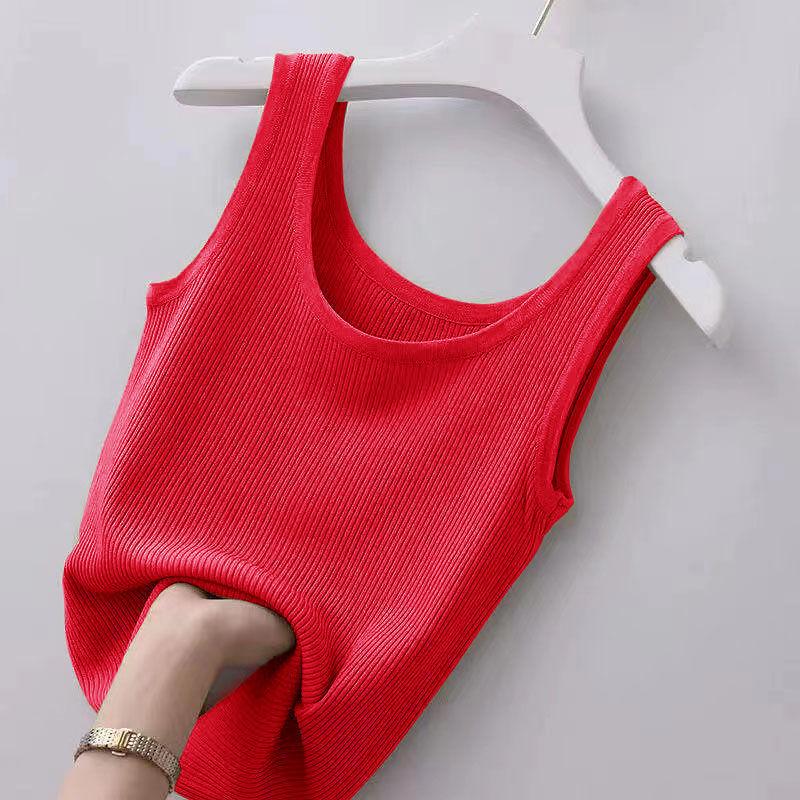 Plus-Size Women's Slim-Fit Sleeveless Ribbed Vest, Ice Silk, Versatile for Outerwear or Base Layer, Tight-Fitting Tank Top Style
