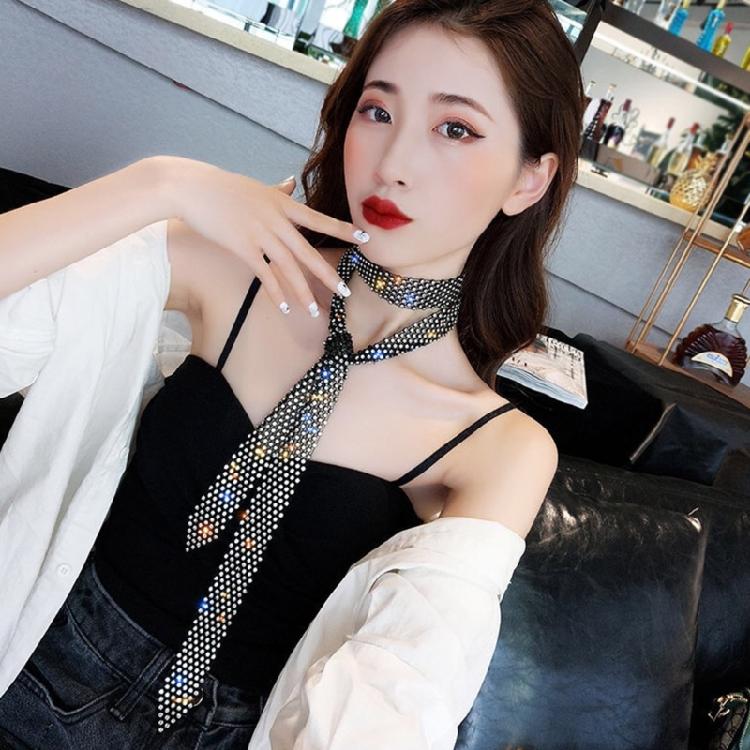 Neckerchiefs Necklace Female High-end Design Sense All-match Sweater Chain