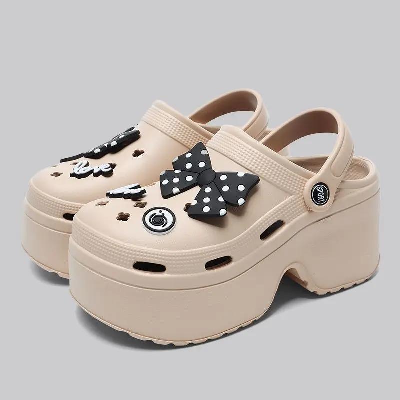 Fashion Women Slippers Platform Metal Decoration Sandals Wedges Shoes Outdoor Clogs Thick Sole Slipper Ladies Flip Flops Garden Shoes