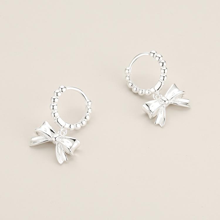 Bow bead earrings women's niche design sense high-end light luxury fashion ear buckle earrings