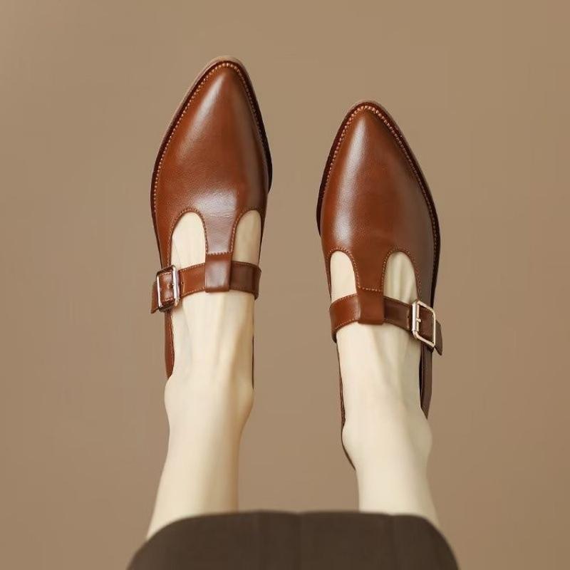 2026 Vintage Belt Buckle Pointed Single Shoe Spring/summer New Soft Leather British Leather Shoes