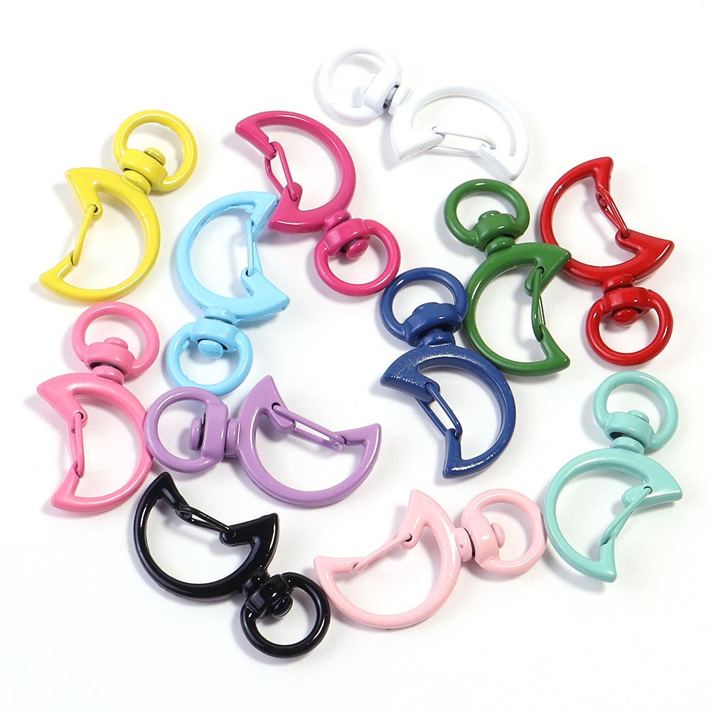 Bunter Legierungs-Karabiner-Schlüsselanhänger: Herz, Mond & Stern DIY Armbandzubehör