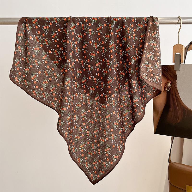 

Bohemian Ethnic Polka Floral 68 Cm Square Viscose Shawls Scarf Lady High Quality Wrap Beach Cover Stole Bufandas Muslim Hijab