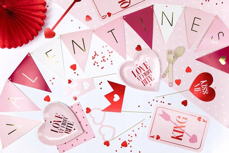 Decorative Confetti, Hearts 25 , 10 , 1 Pack