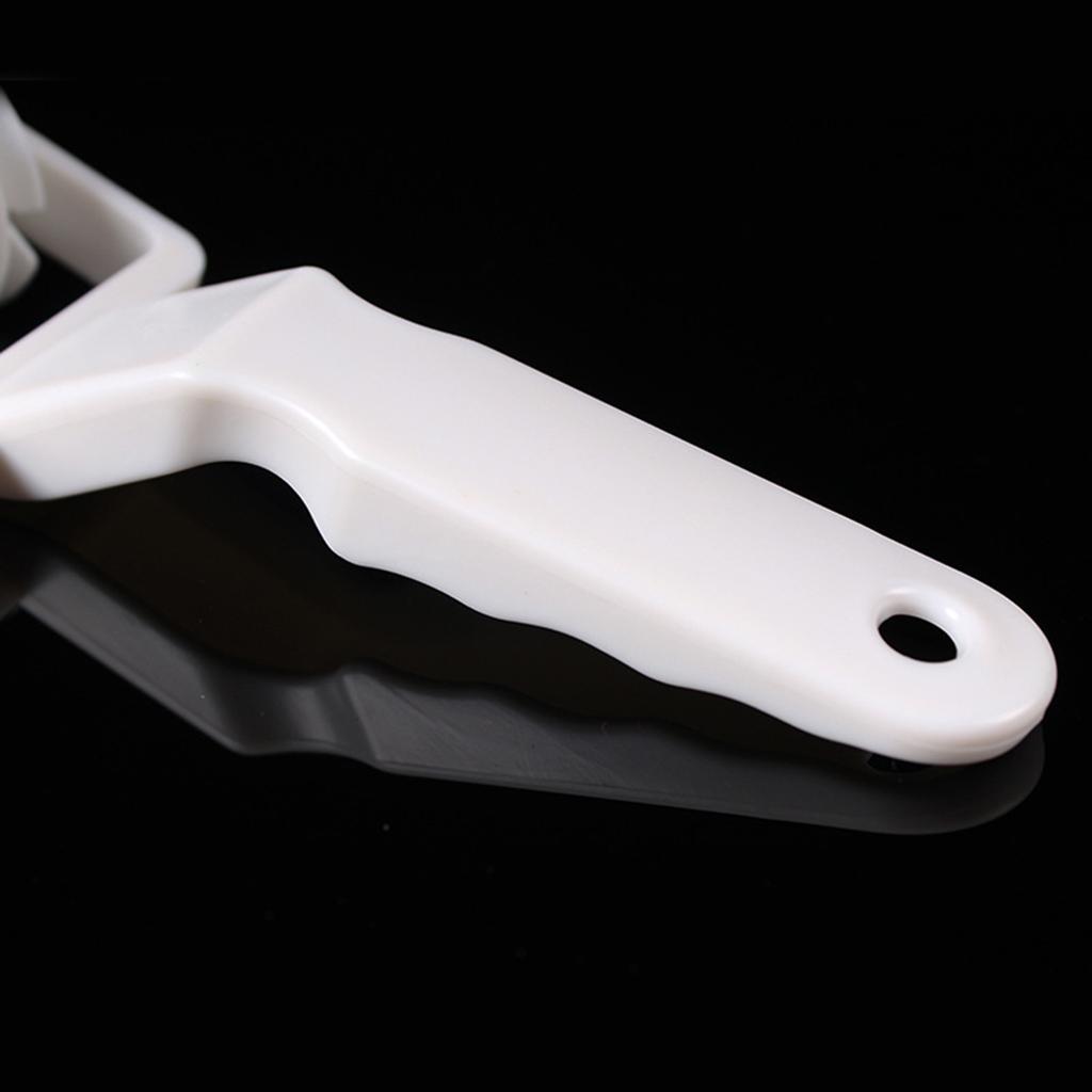 Time-saving Effortless Crust Roller Ergonomics Handle Pastry Tool for Cookies Chocolate and Cakes
