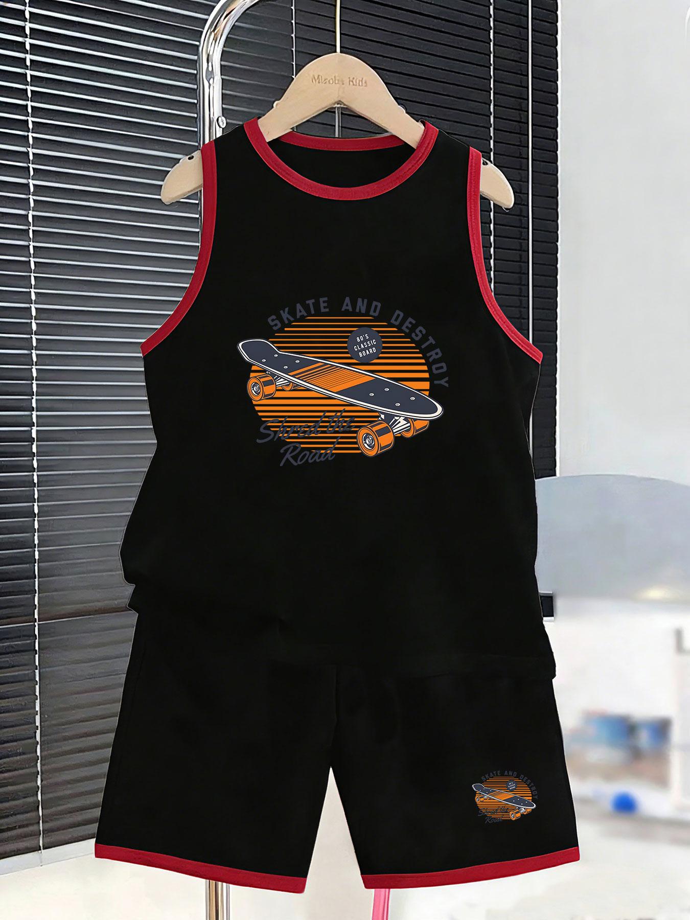 

Boys vintage skateboard printed sporty set. American street culture design, sweat-breath material for skating and daily wear. 2-3Y чёрный