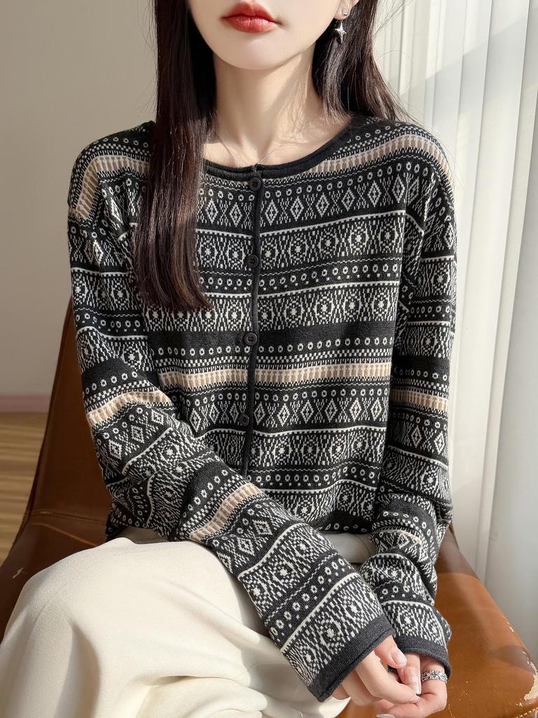 Petite A-line Casual Long-Sleeved Jacquard Knit Cardigan for Autumn/Winter 2026