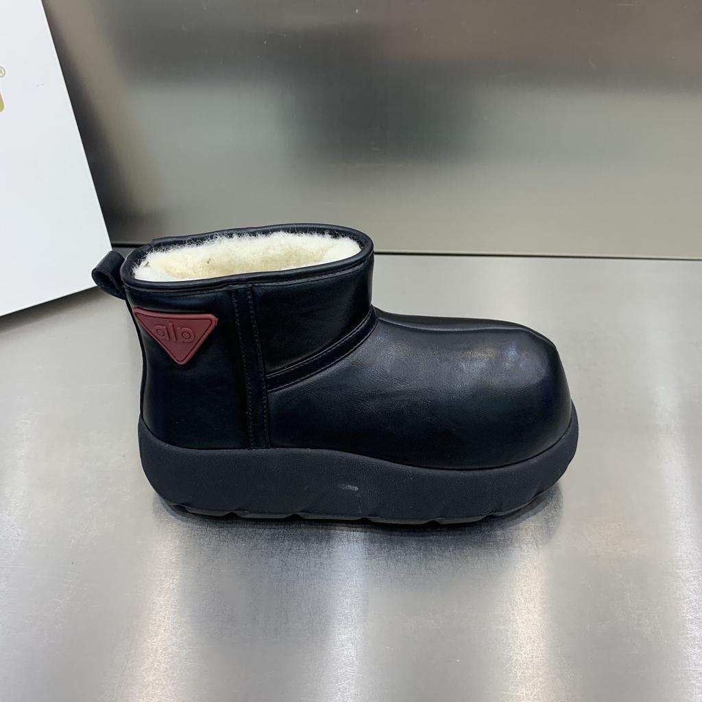 Small yellow dolphin thick-soled one-pedal fat-headed snow boots casual versatile velvet thickened 2025 winter warm women's shoes