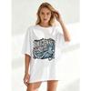 Black Oversized T-Shirt Blue Jeans And Pearls Kinda Girl Graphic Print Casual Summer Outfit For Women