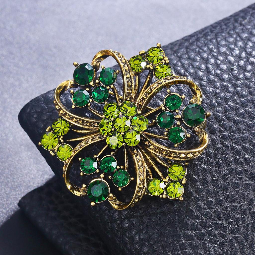 Elegant Green Floral Brooch for Suits and Evening Dresses