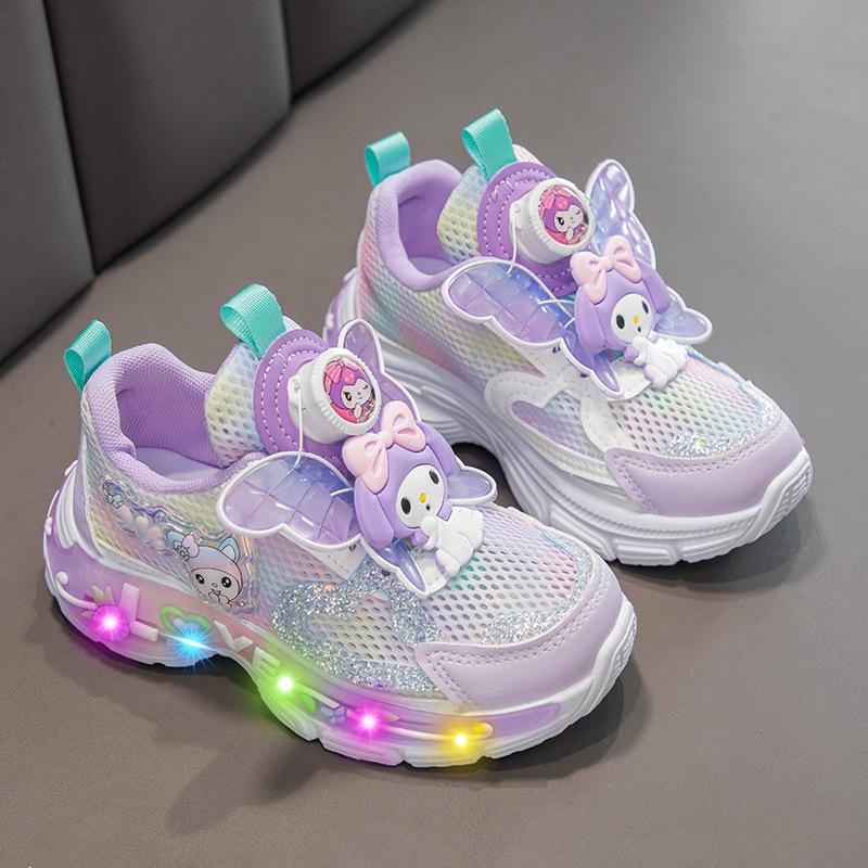 

The Girl s New Sports Shoes Feature Illuminated Ventilation, Rotating Buttons. 23 фиолетовый