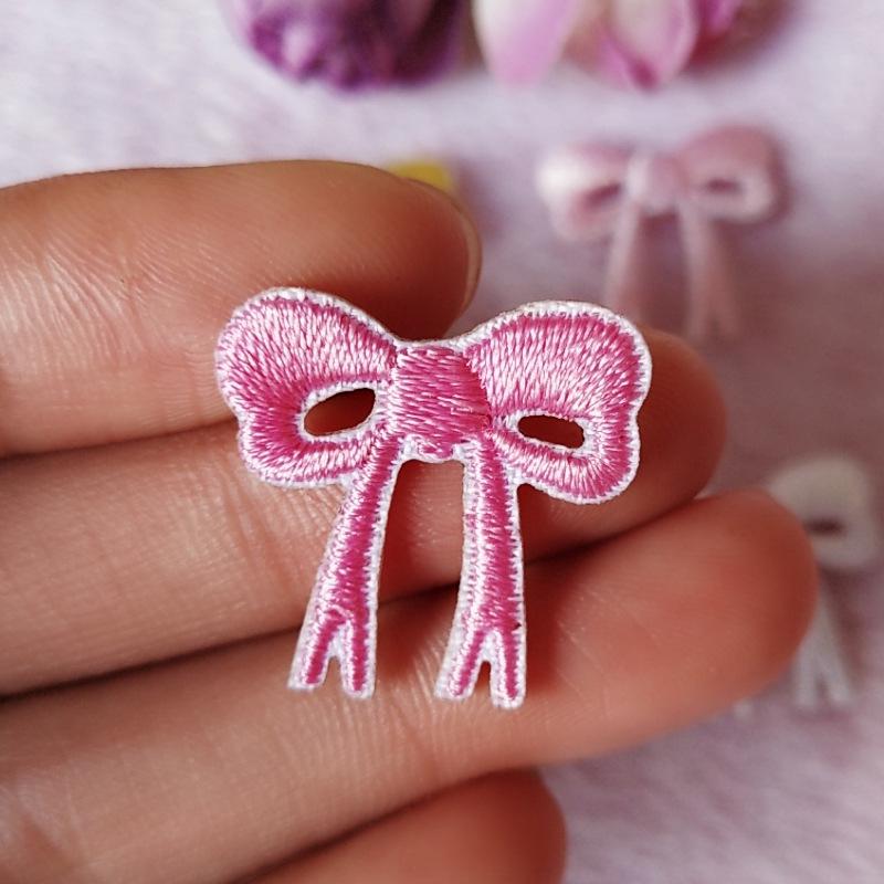 Small Cute Bow Embroidery Iron-On Cloth Patch for DIY Clothing & Accessories