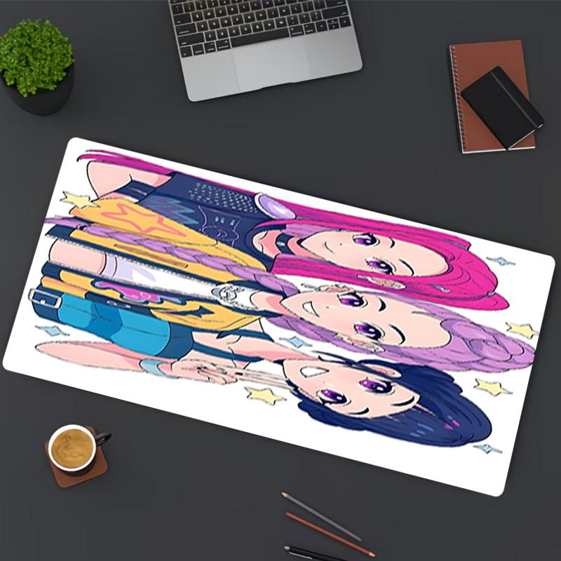 Girl Group Print Mouse Pad, for Keyboard Pad Laptop PC Mat for Office Home Use, Desk Decor, Perfect Birthday Gift for Gamers