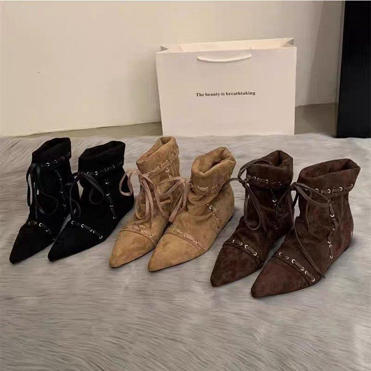 Folded pointed short boots women's flat bottom straps 2025 summer and autumn new retro niche Maillard western cowboy boots