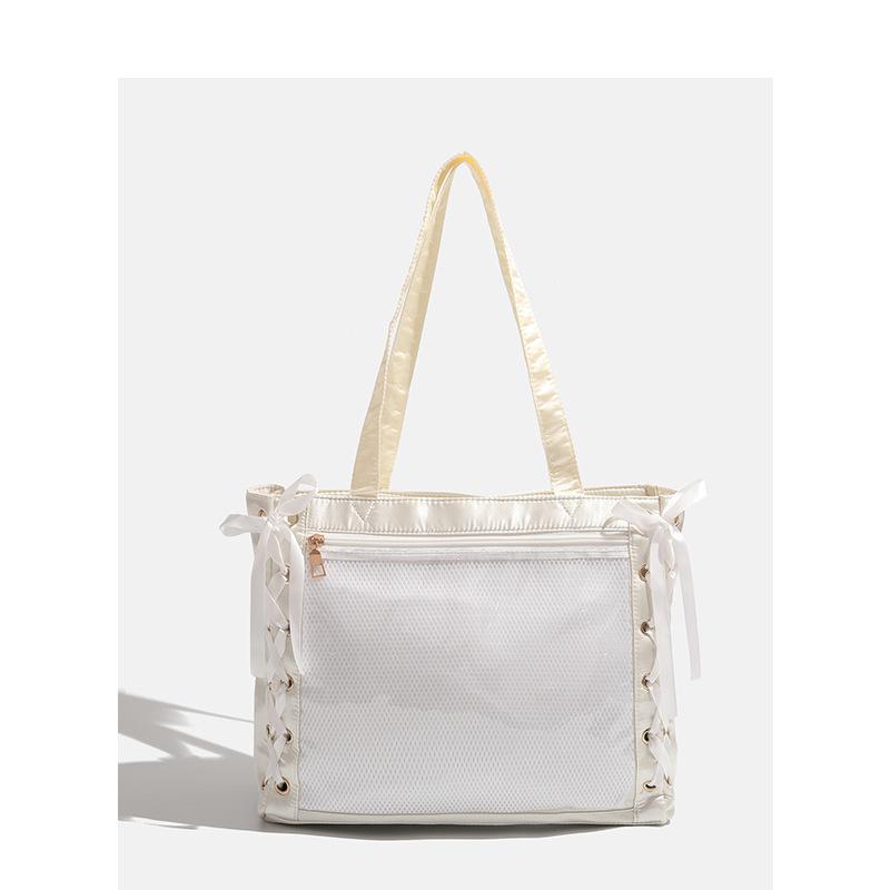 

Tote bag two-dimensional girl ribbon large-capacity commuter shoulder bag бежевый