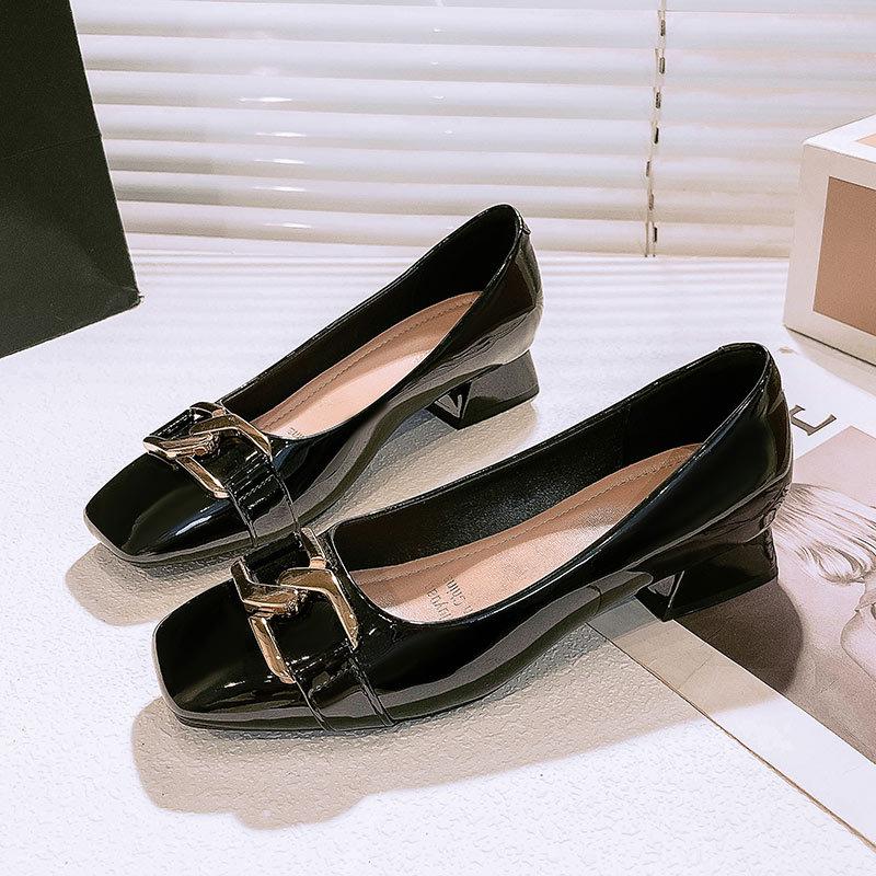 Thick-heeled single shoes women's spring 2025 new French retro low-heeled women's shoes patent leather burgundy square head high heels