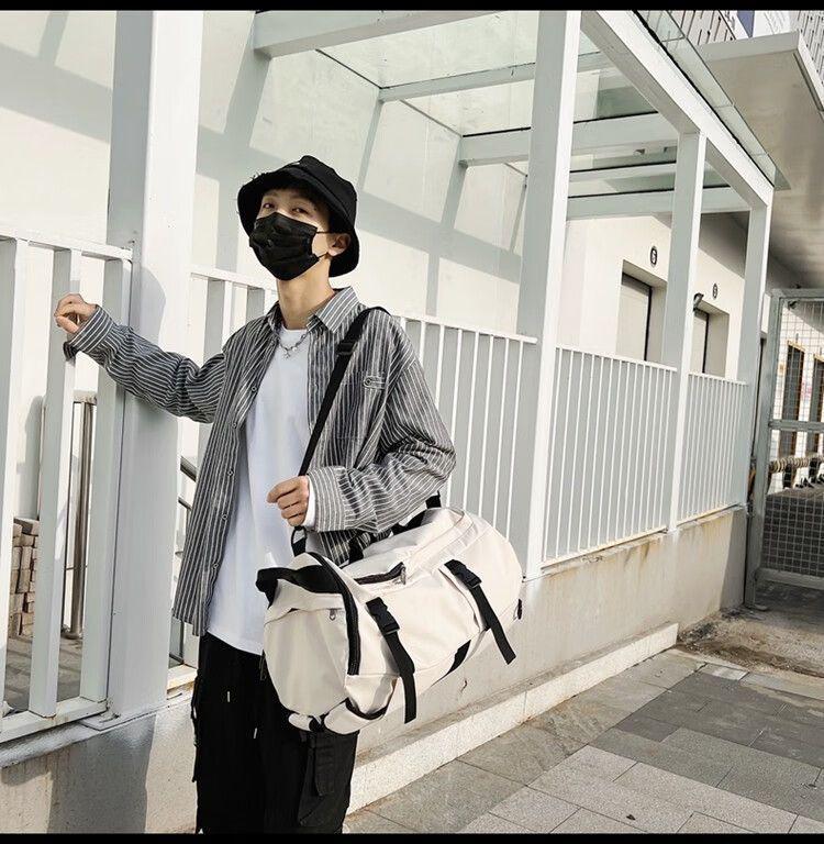 Pánský cestovní batoh a taška přes rameno do posilovny s velkou kapacitou