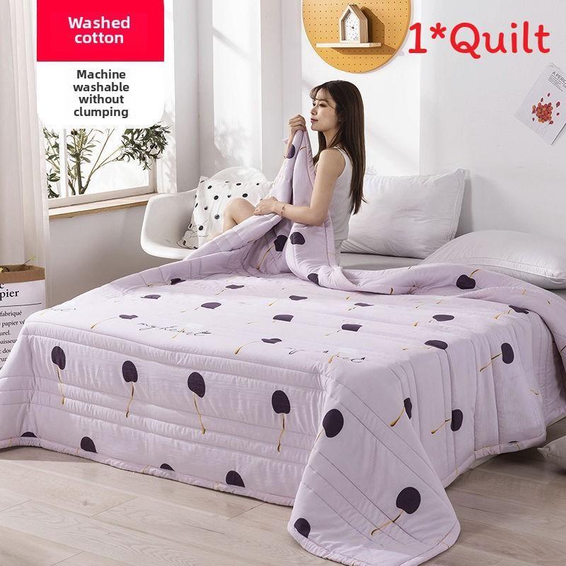 Strawberry Flower Summer Deer Print Quilt Bedding With Polyester Fill For Indoor