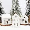 Weihnachts-Tischdekoration Mini Klein Holz Weihnachtsmann Schneemann Haus mit LED-Licht Navidad Weißes Mini-Haus Ornament Zubehör