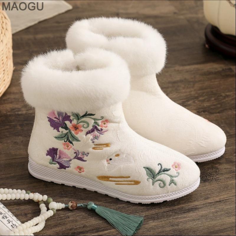 Anti-slip Winter Keep Warm Women's Short Boots Embroidered Flowers Plush Comfortable Ankle Boots Female Ethnic Style Botines