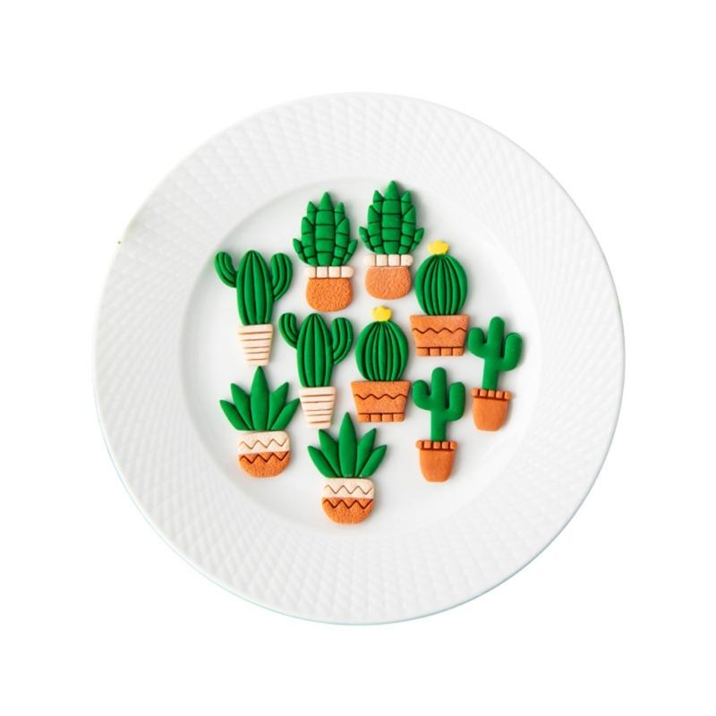 Cacti Shaped Soft Pottery Clay Cutters Earrings Jewelry Pendant Making Moulds Plant Ornaments Pendant Cutting Molds