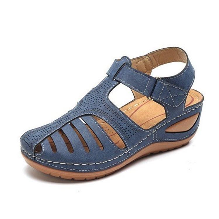 New wedge heel retro sandals non-slip large size women's summer hole shoes