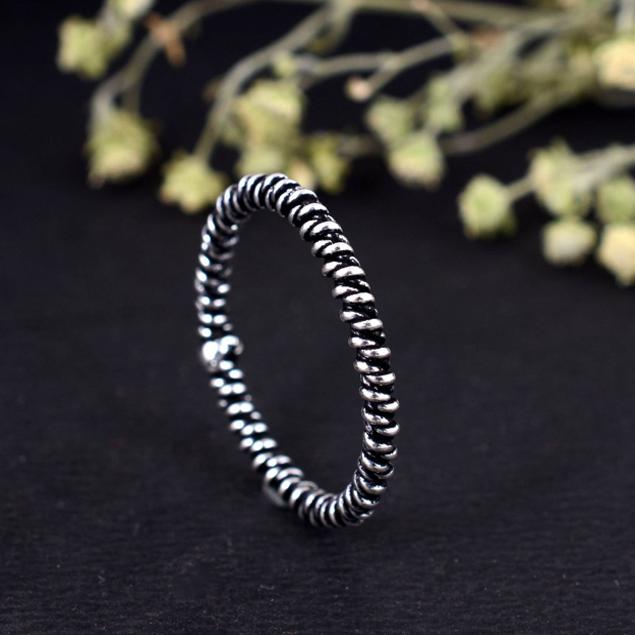 Handmade Arthritis Support Ring – Adjustable Silver Splint for Fingers, Therapy Jewelry for Joint Pain