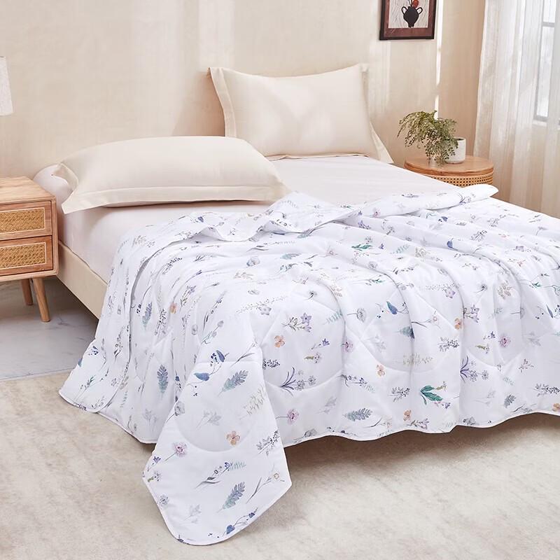 Mengjie Skin-Friendly Air Conditioning Quilt