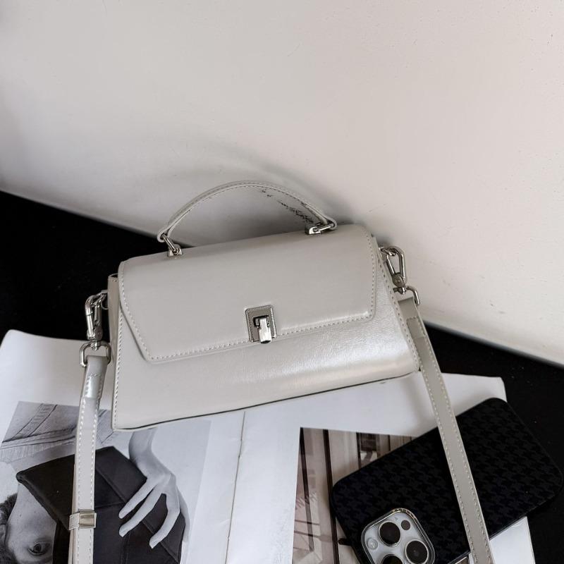Crossbody Cross Style Fashionable Women's Shoulder Handbag