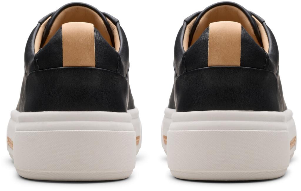 Clarks Womens Hollyhock Walk Sneakers In Black Leather